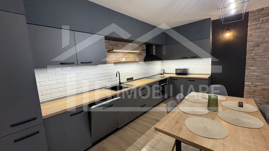 Apartament cu 3 camere, 90mp, decomandat, parcare, Zona Centrala - Poză 4