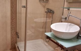 🏡 De închiriat: Apartament de 4 Camere, Confort & Stil - Timpuri Noi ✨ - Poză 8