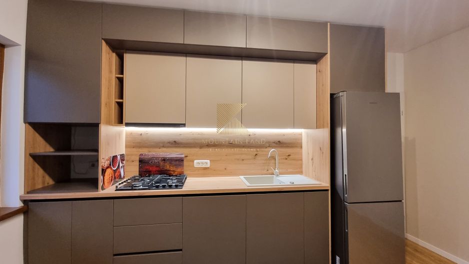 Casa cu 3 camere, curte proprie, renovata complet, Astra - Poză 7