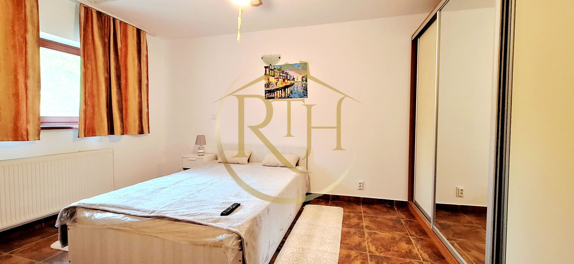 Oferim spre inchiriere, casa deosebi cu 4 camere,2 garaje,zona Soarelui-Braytim - Poză 17