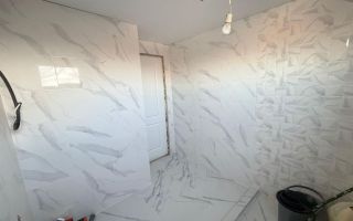 Apartament 3 camere nemobilat,nelocuit bloc nou + loc parcare - Poză 9