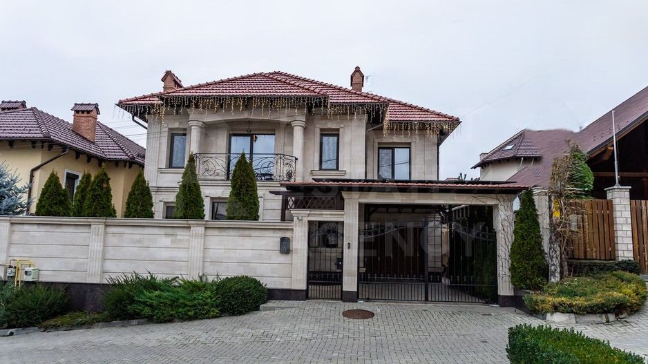 Vânzare, casă, 2 nivele, 3 camere, str. Nicolae Corlateanu, Rîșcani - Poză 1