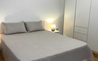 Apartament cu 2 camere, 70mp, Zona Aleea Carpati - Poză 4