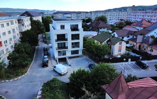 Ap.3 Camere la Etaj 1,Bloc 2026, cartier Traian-Cecilia Storck , Rm.VL
