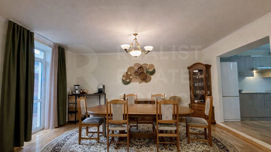 Chirie, casă, 3 camere, strada Sergiu Radautanu Codru - Poză 2