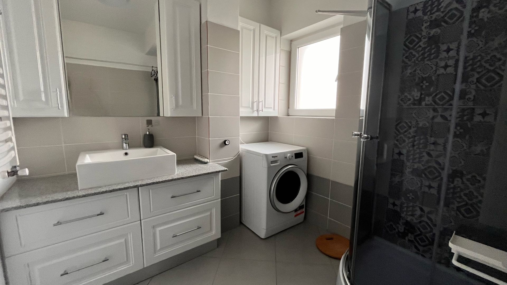 Vilă 3 camere | 100 mp utili | două curți | Tunari - Poză 2