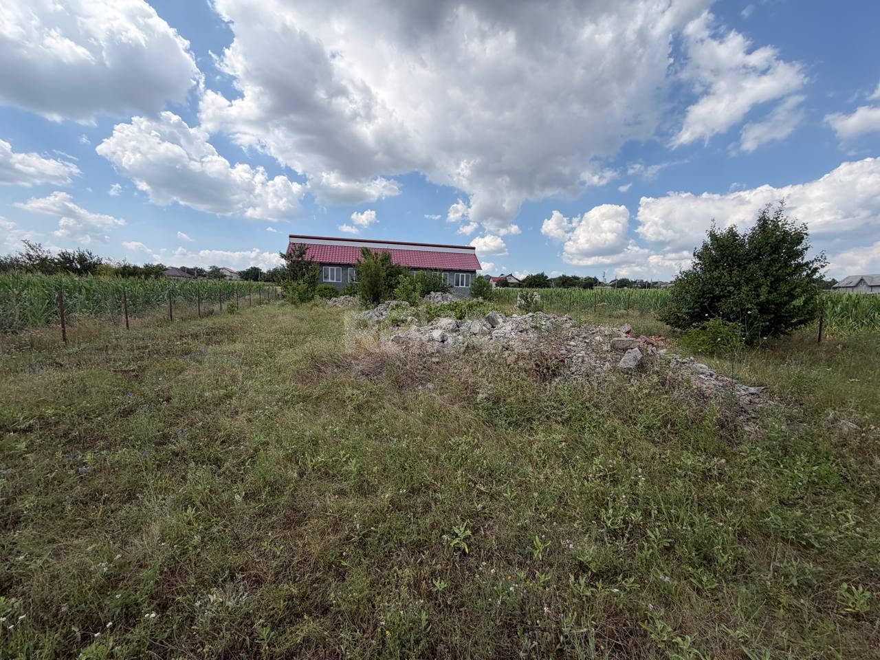 Casa de locuit în Mereni, R-n Anenii Noi - Poză 2