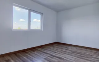 DUPLEX CERNETEAZ  140 MP UTILI + TEREN 570 MP - Poză 11