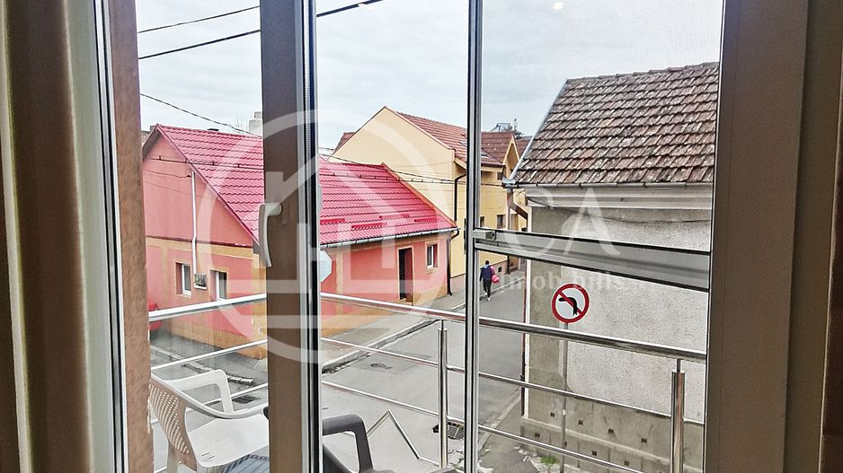 Apartament la casă de închiriat cu 2 camere în zona Centrala, Oradea - Poză 6