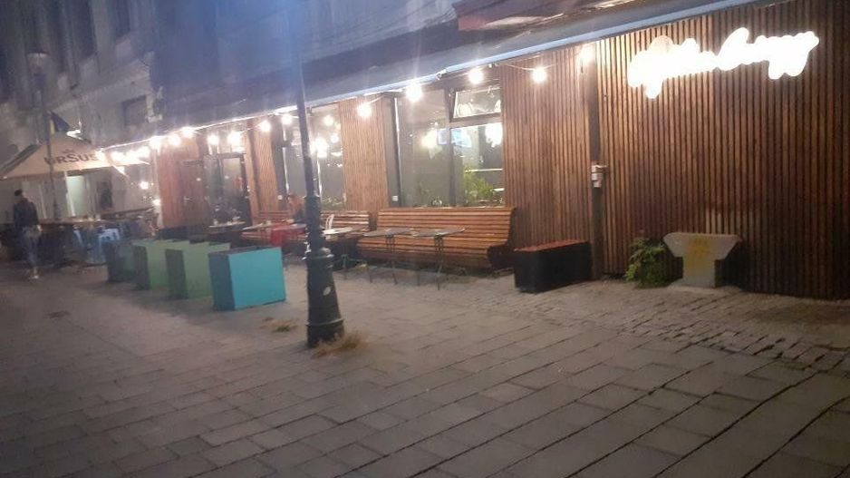 BRASADAS închiriază sp. comercial 135mp in centrul istoric. - Poză 1