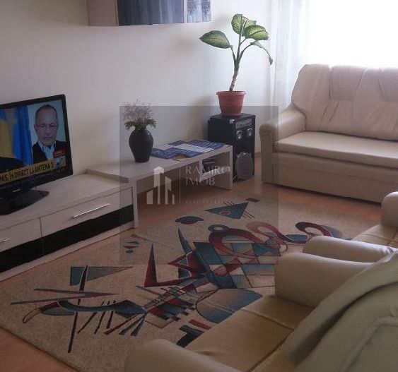 Apartament 3 camere, decomandat - Poză 4