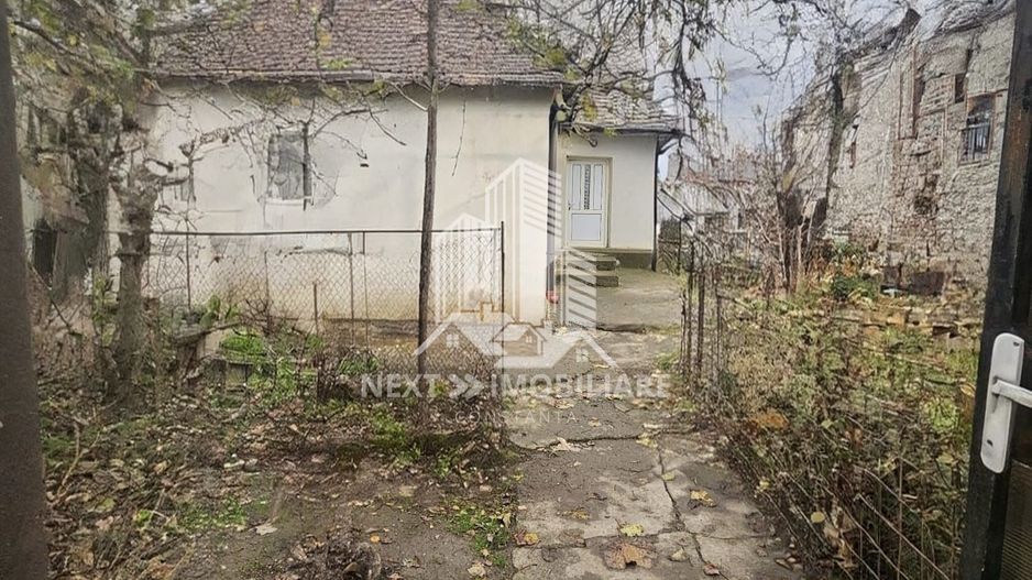 Casa 3 camere cu teren de 1137mp, in Lumina pe  strada Morii - Poză 2