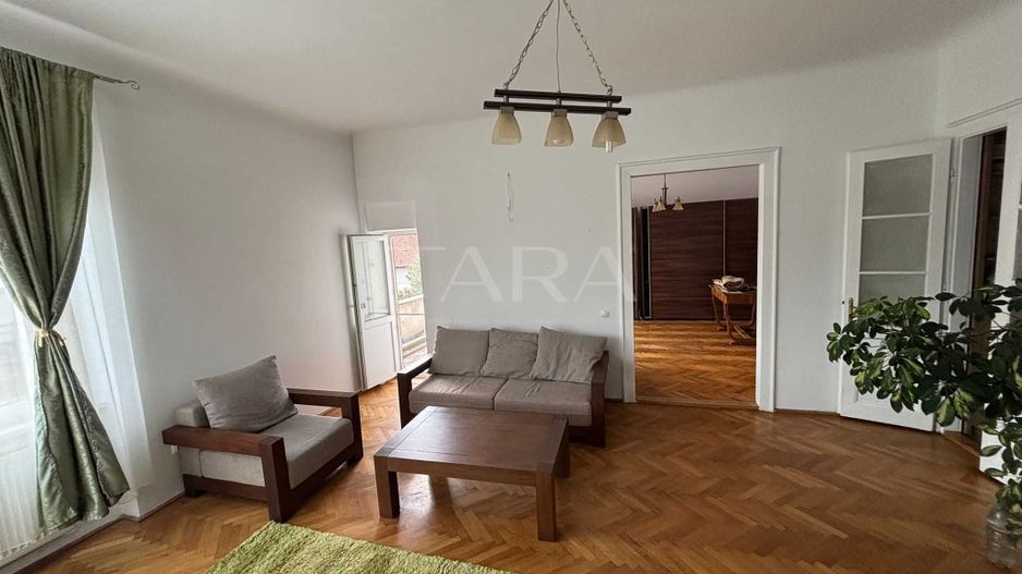 Apartament interbelic deosebit, ultracentral – zona Pasapoarte. - Poză 1