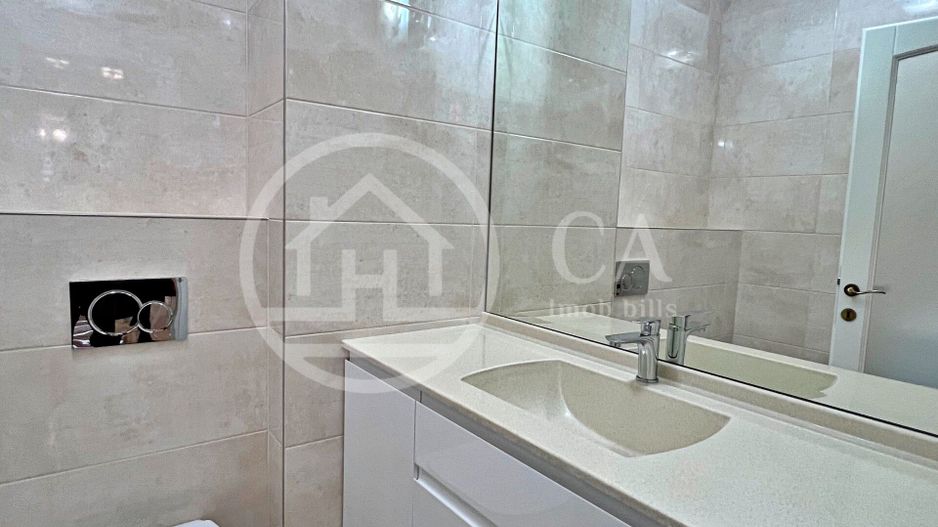 Apartament cu 3 camere de închiriat in Decebal, Oradea - Poză 9