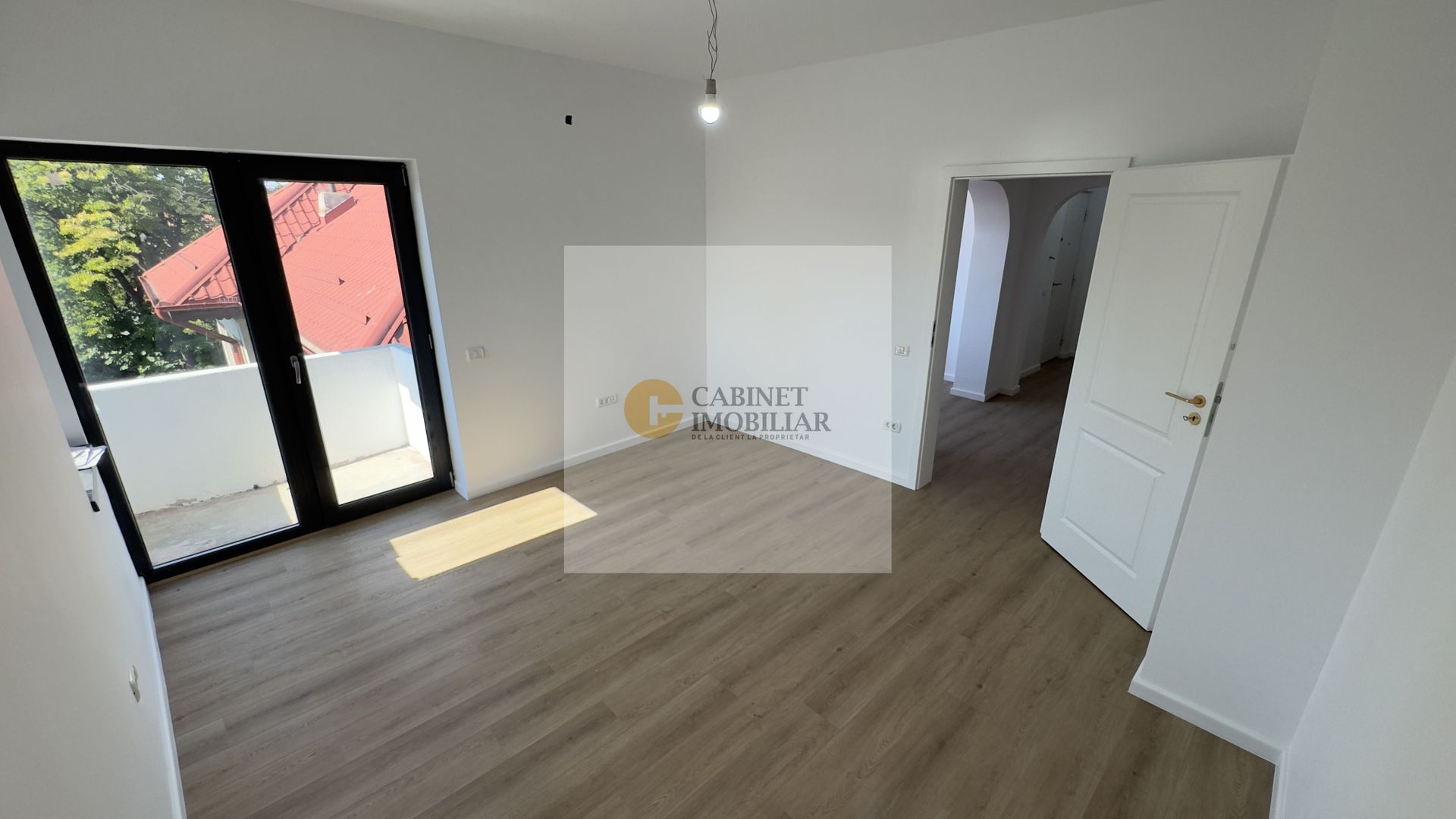 4 camere + birou | Biserica Casin | 110mp total | Renovat 2025 - Poză 1