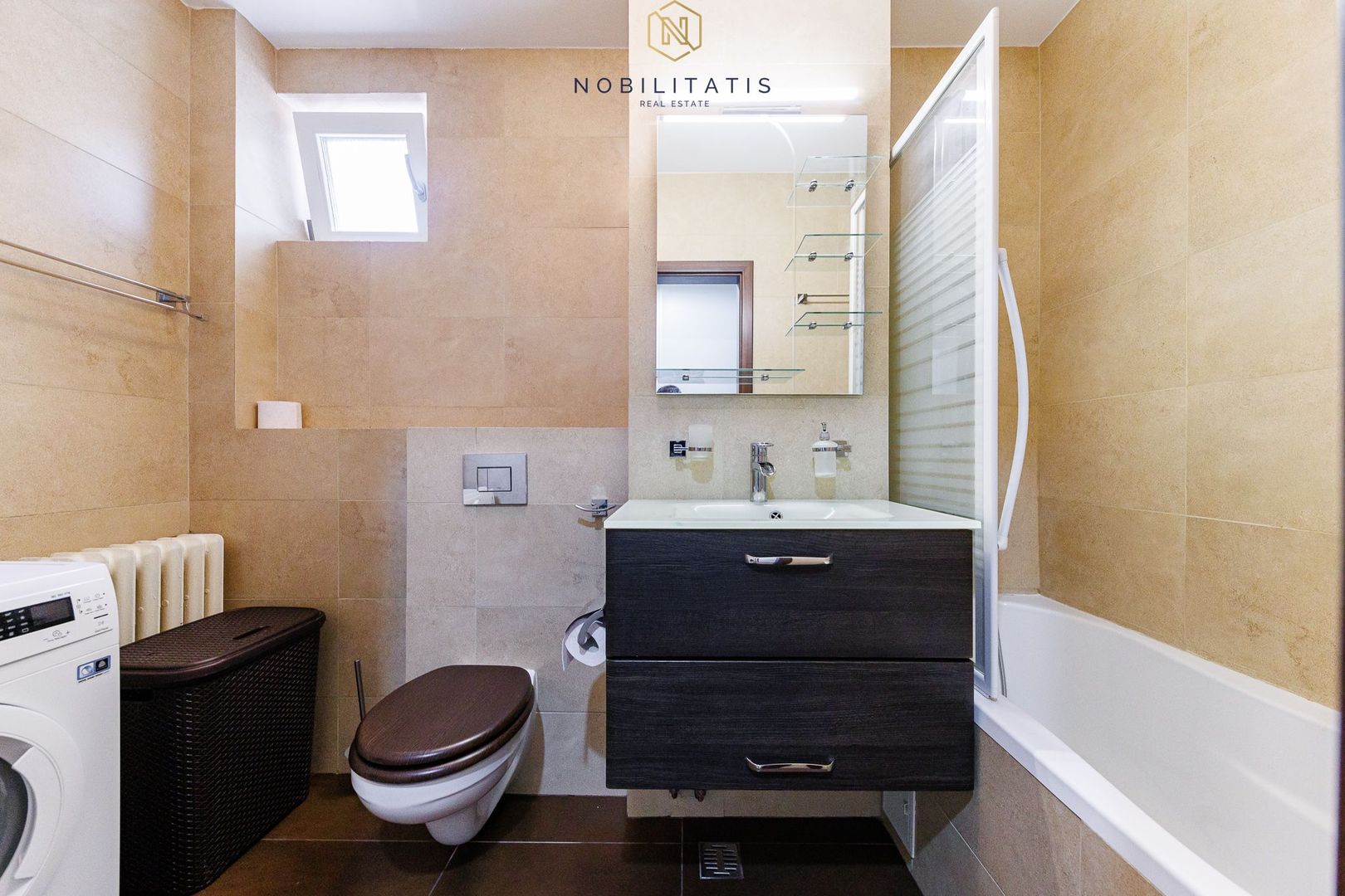 Un apartament cum rar găsești, în centrul orasului | Garaj privat - Poză 12