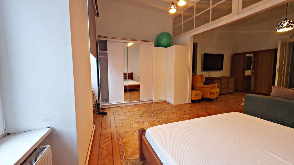 Centrul Istoric, apartament cochet, vedere Tampa - Poză 10