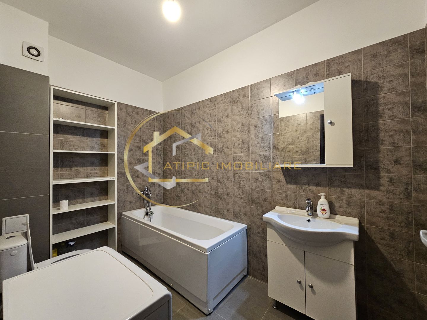 Apartament cu 2 camere Cartierul Visoianu - Poză 9