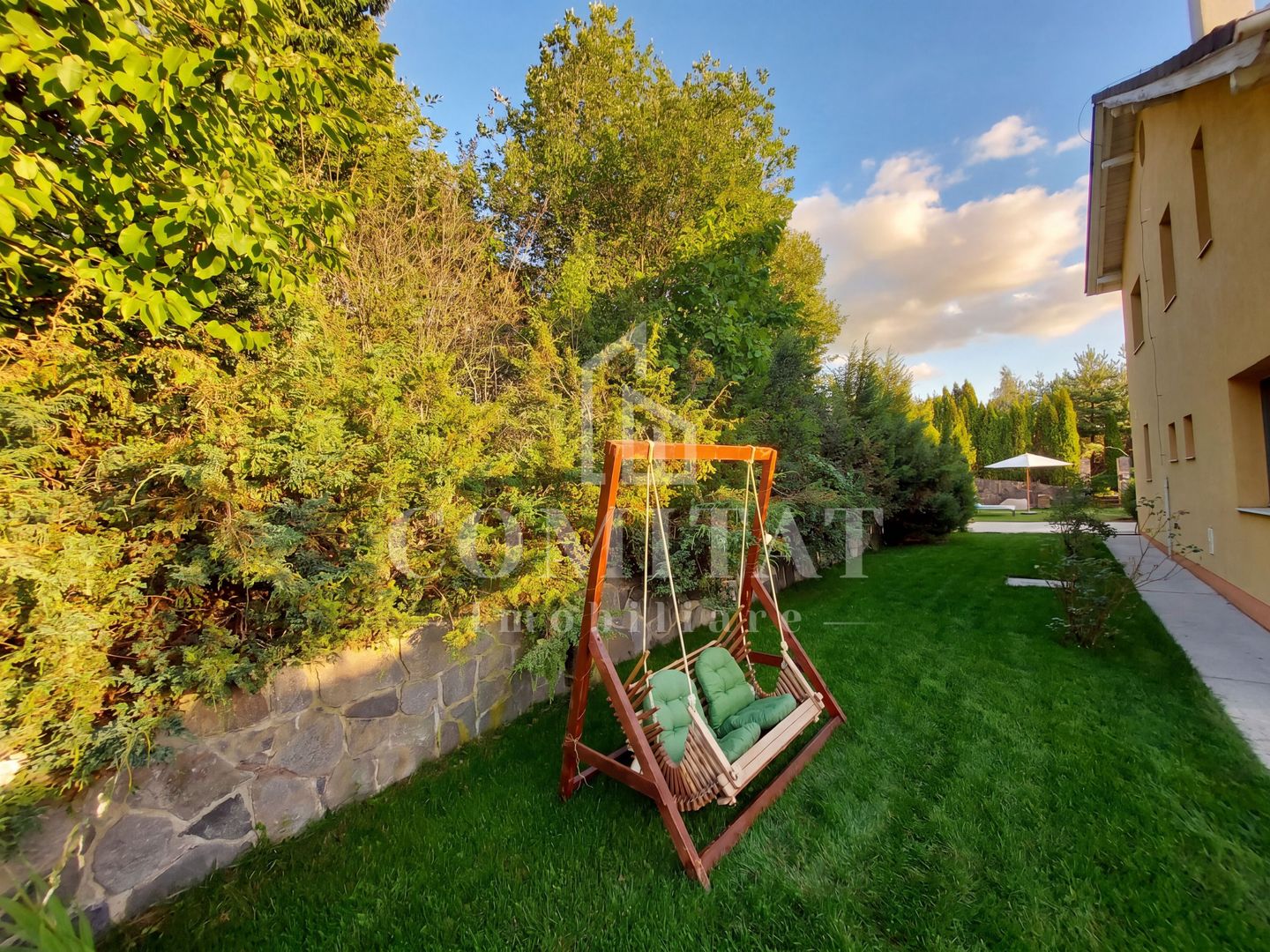Vilă în Făget | Sediu companie | 2.412 mp teren 8 parcări - Poză 12