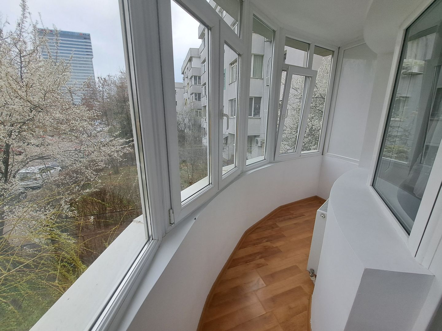 Apartament 83 mp in Aviatiei - str. Avionului - Poză 10