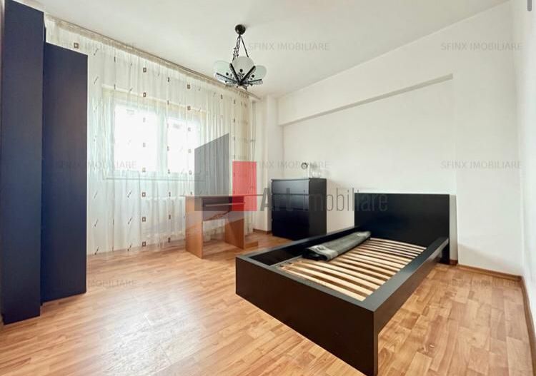 Vânzare apartament 3 camere - 13 Septembrie - Poză 2