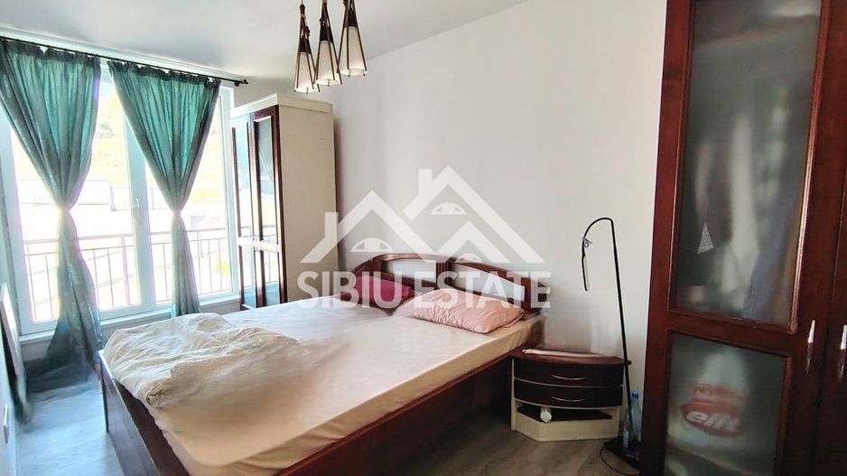 Casa la pret de apatrament 4 camere 2 bai - Poză 11