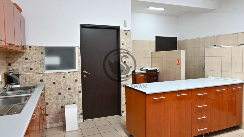 Pensiune la cheie de vanzare | 10 camere | Sacele, Brasov |Comision 0% - Poză 29