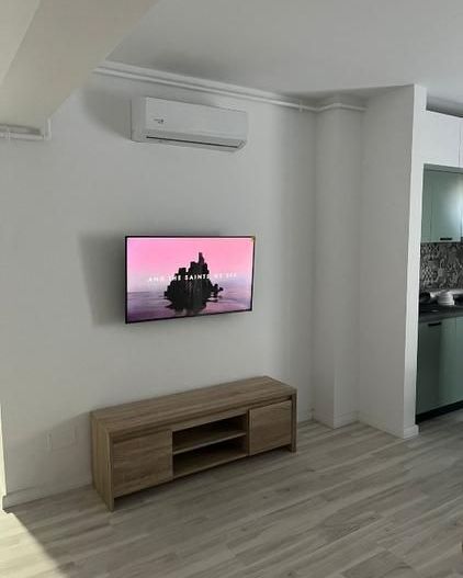 De inchiriat apartament cu 2 camere , Complex Venus Aparatorii Patriei - Poză 5