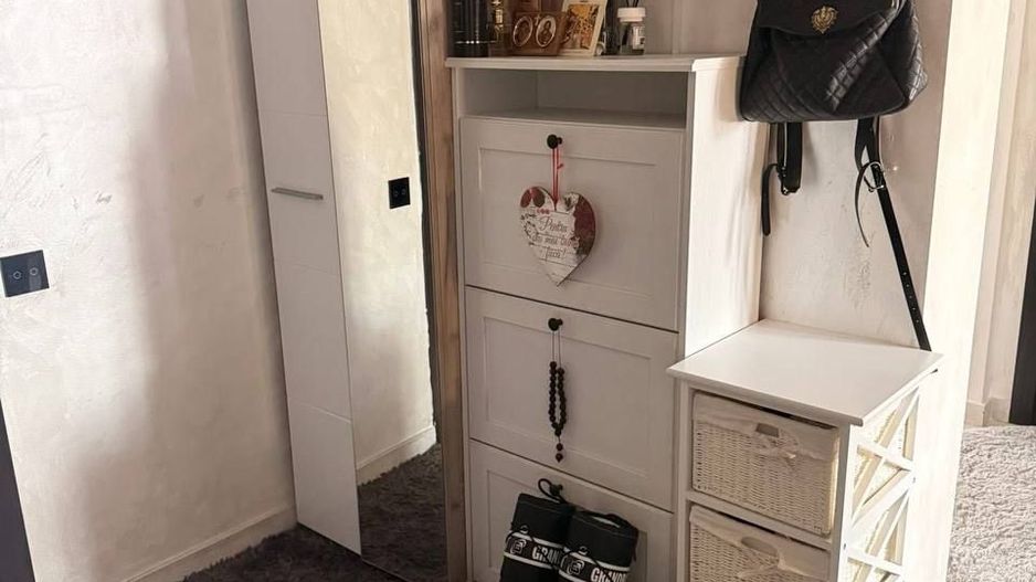 Vanzare apartament 3 camere - Poză 3