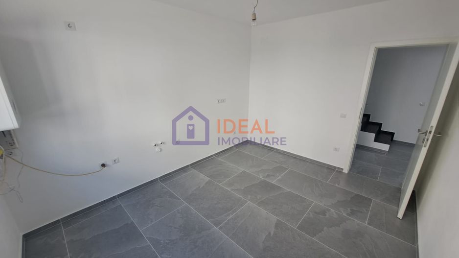 Casa Tip Duplex cu 4 camere, si gradina in Cartierul Arhitectilor - Poză 17