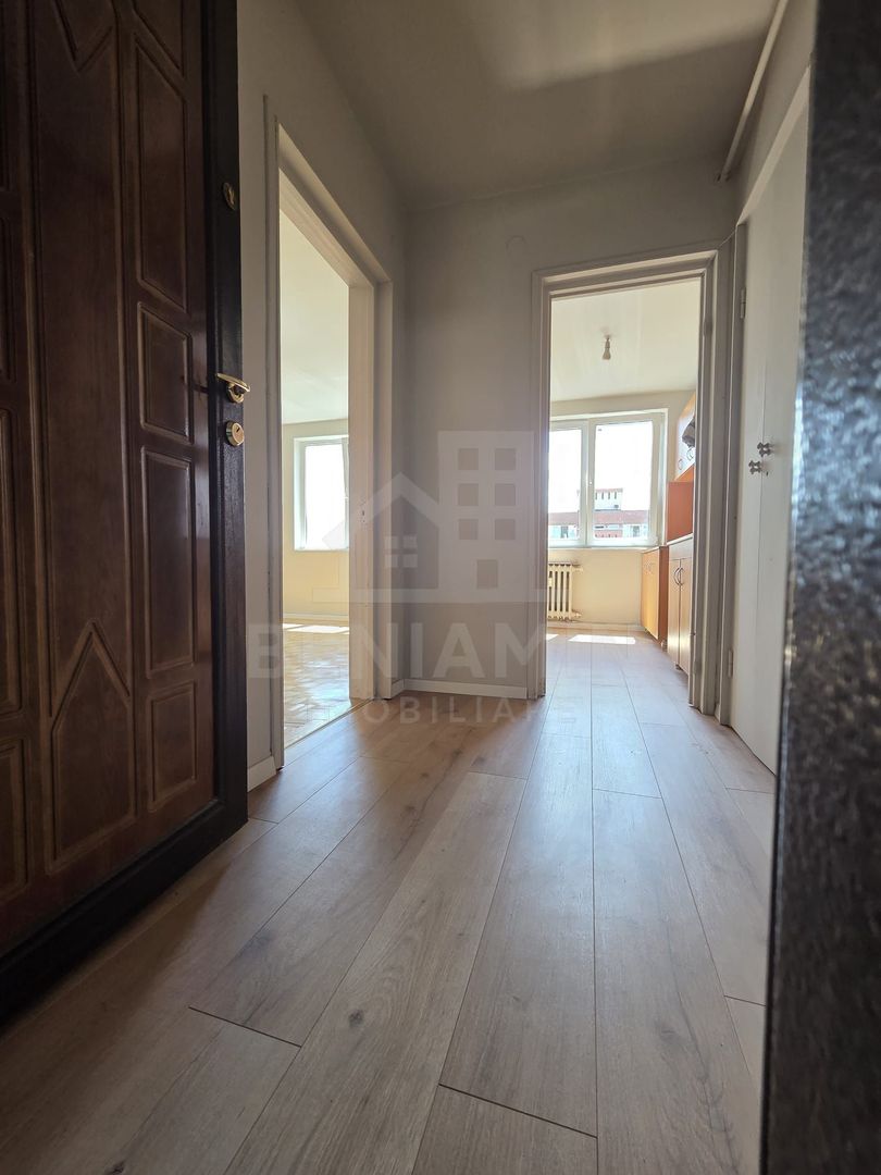 2 Camere-52mp-Balcon-Lift Nou-Anvelopat-Zona-Garii-Renovat - Poză 5