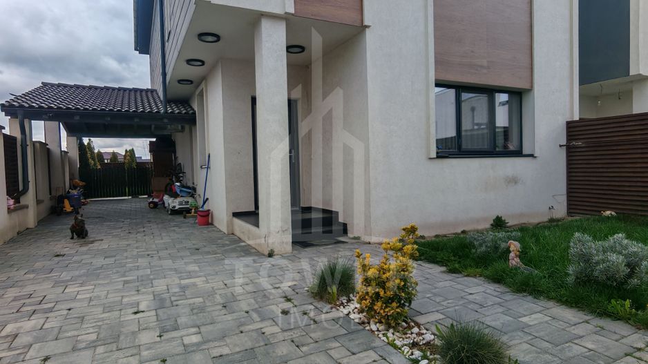 Casă individuală de vânzare situată în Șelimbăr - Poză 17