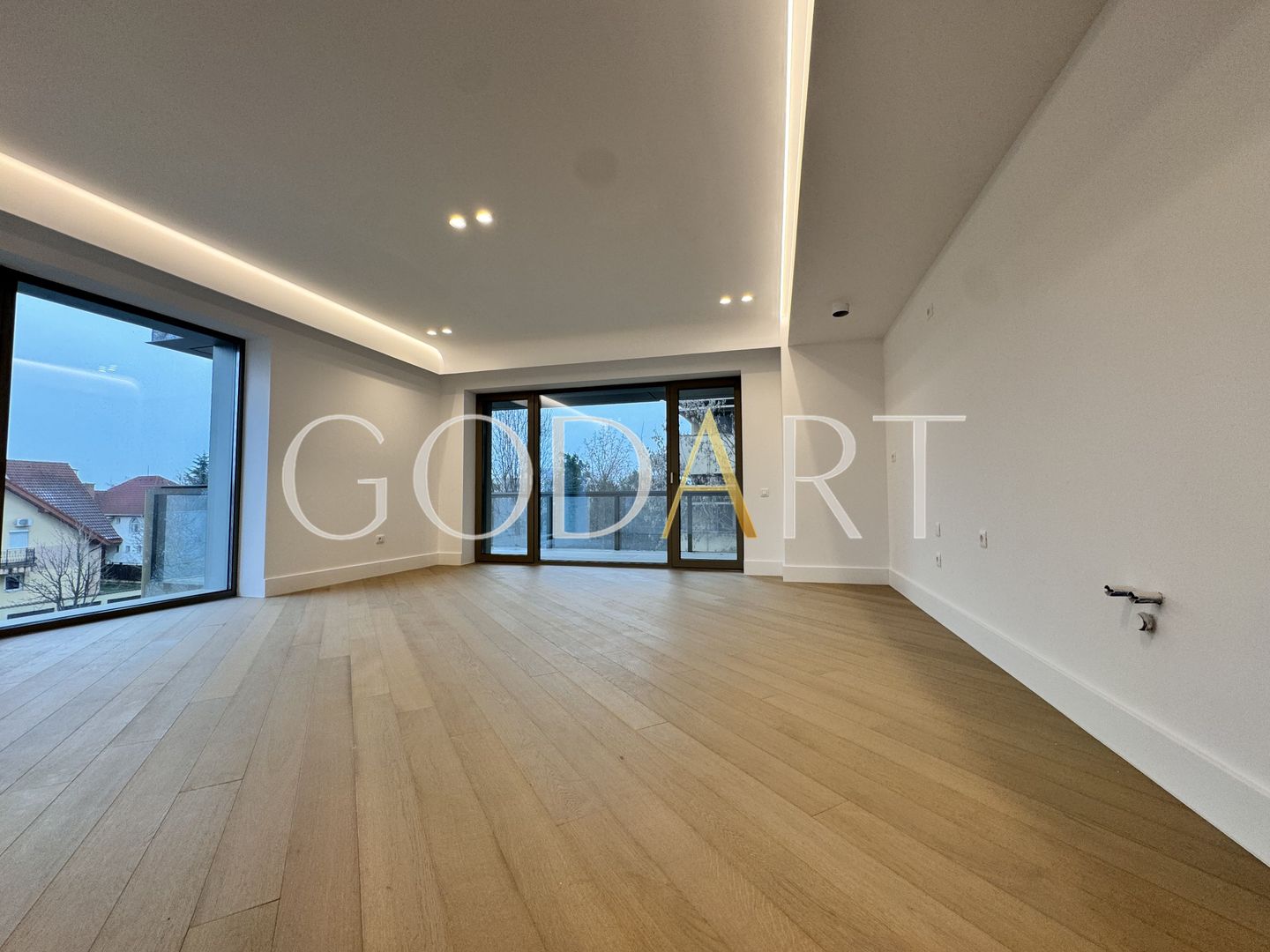 Apartament exclusivist | 2 camere | 73.5 mp | Cortina 126 - Poză 1
