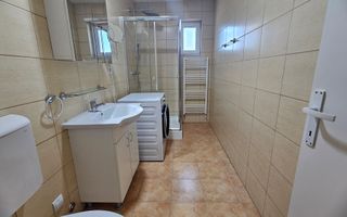 Apartament de inchiriat 6 camere 179 mp Etaj 2 + mansardă - Poză 10