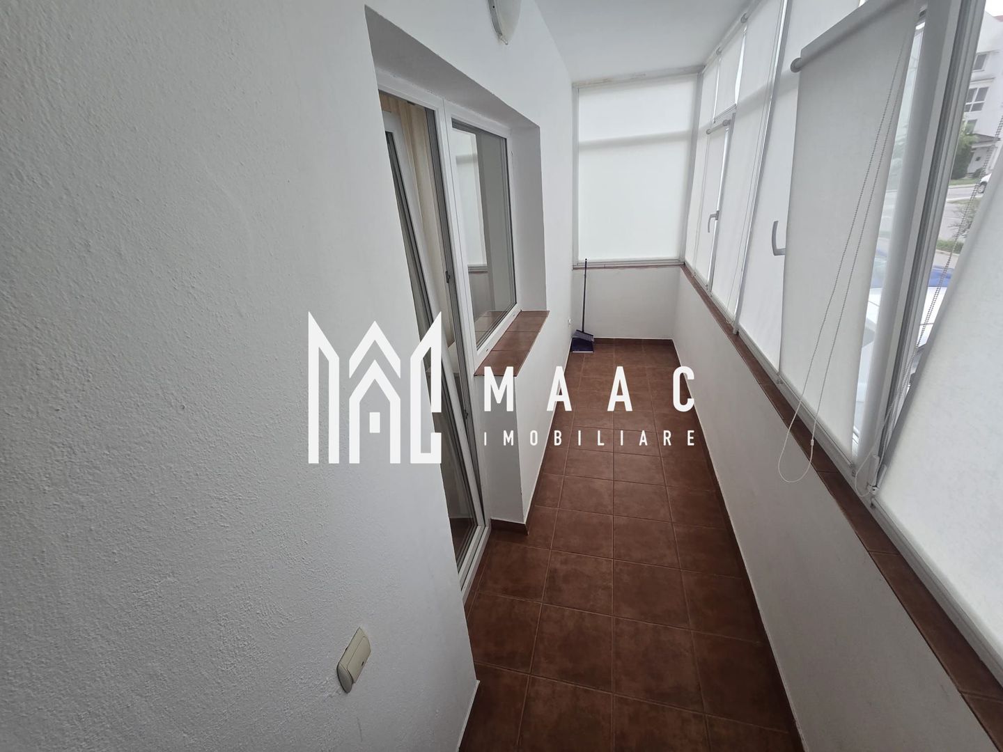 Apartament 2 camere decomandat parter gradina Strand - Poză 11