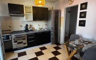 Apartament modern 2 camere - Centru Alba Iulia - Parcare - Balcon - Poză 4