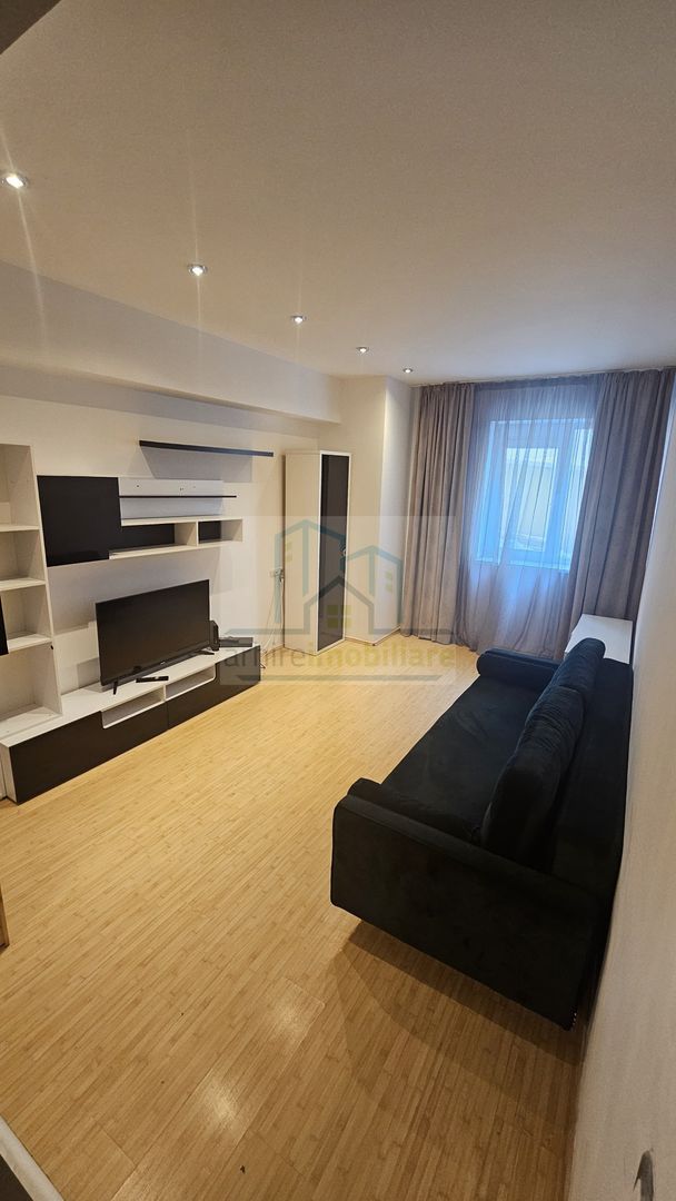 Vând apartament 2 camere Rin Grand - Poză 1