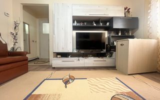 Apartament 3 camere, Buhuși - Poză 1