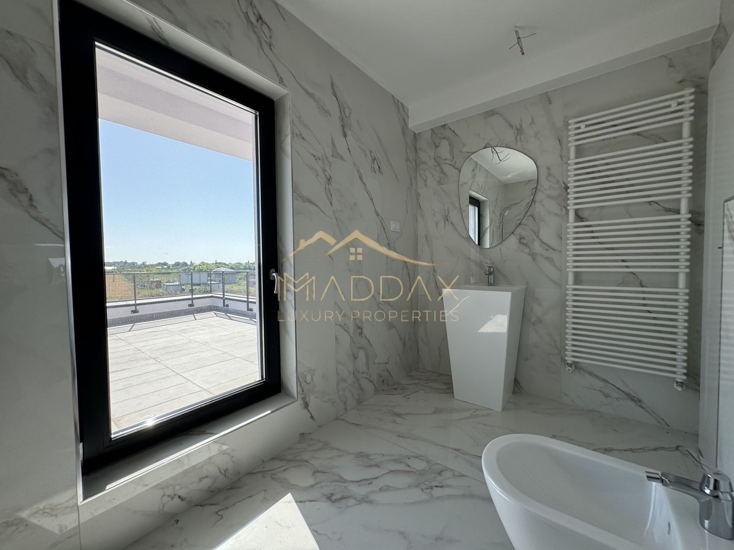 Vila LUX***Panouri fotovoltaice***Lake view//Laguna Albastra/Corbeanca - Poză 24