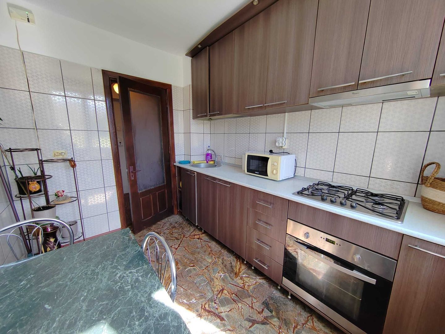Prima inchiriere, 2 camere, 2 min metrou, pet friendly, Basarabiei - Poză 2