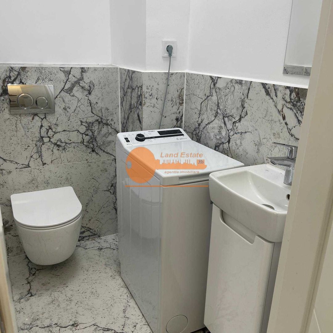 3 camere Unirii-Vedere Fantani-Renovat - Poză 4