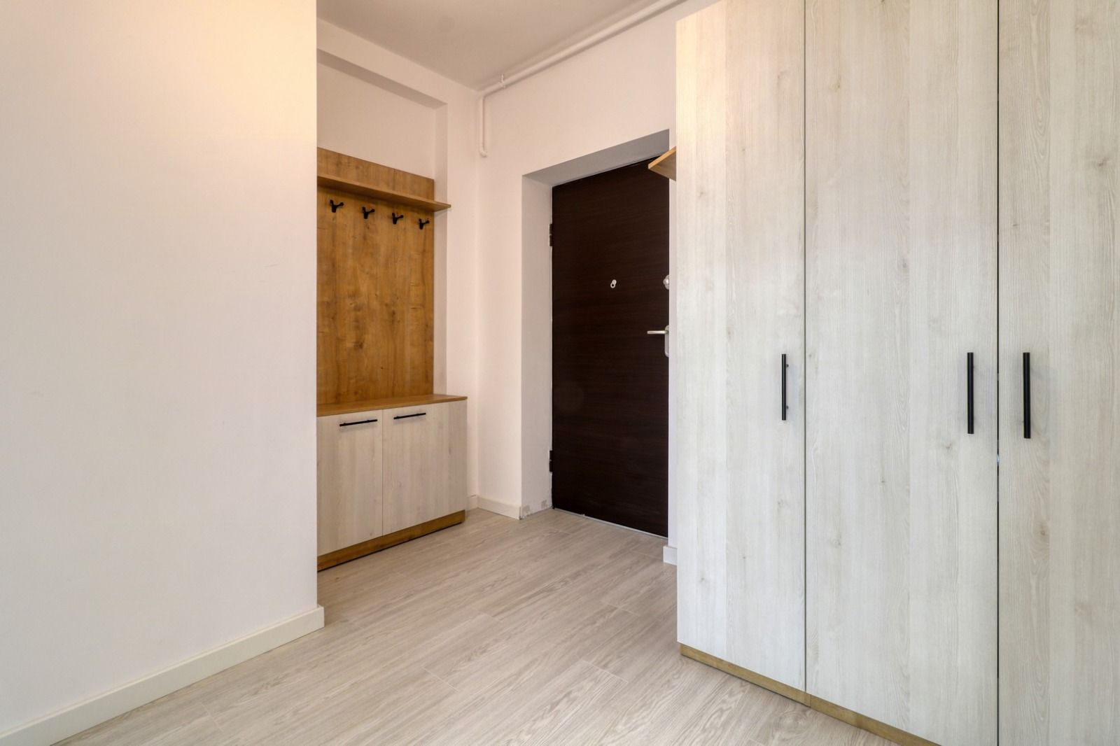 AP. 2 CAMERE DECEBAL, PRIMA INCHIRIERE, PARCARE, INCALZIRE PARDOSEALA - Poză 22