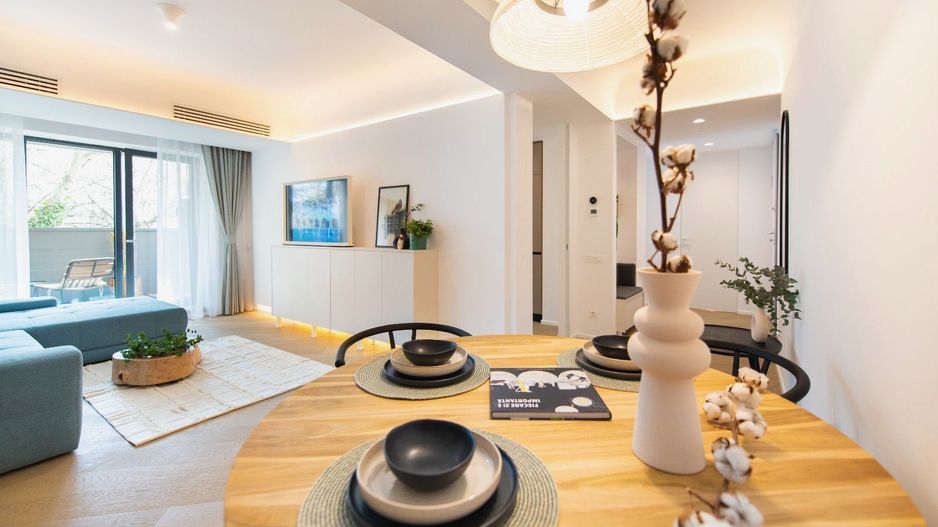 Închiriere apartament 2 camere, 55mp - Poză 16