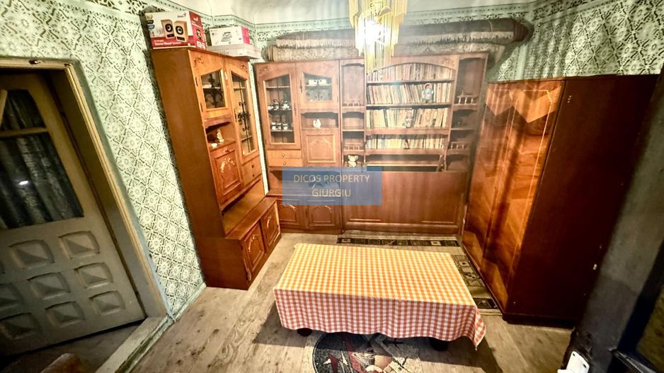 Casă de vânzare – Strada Ramadan - Poză 14