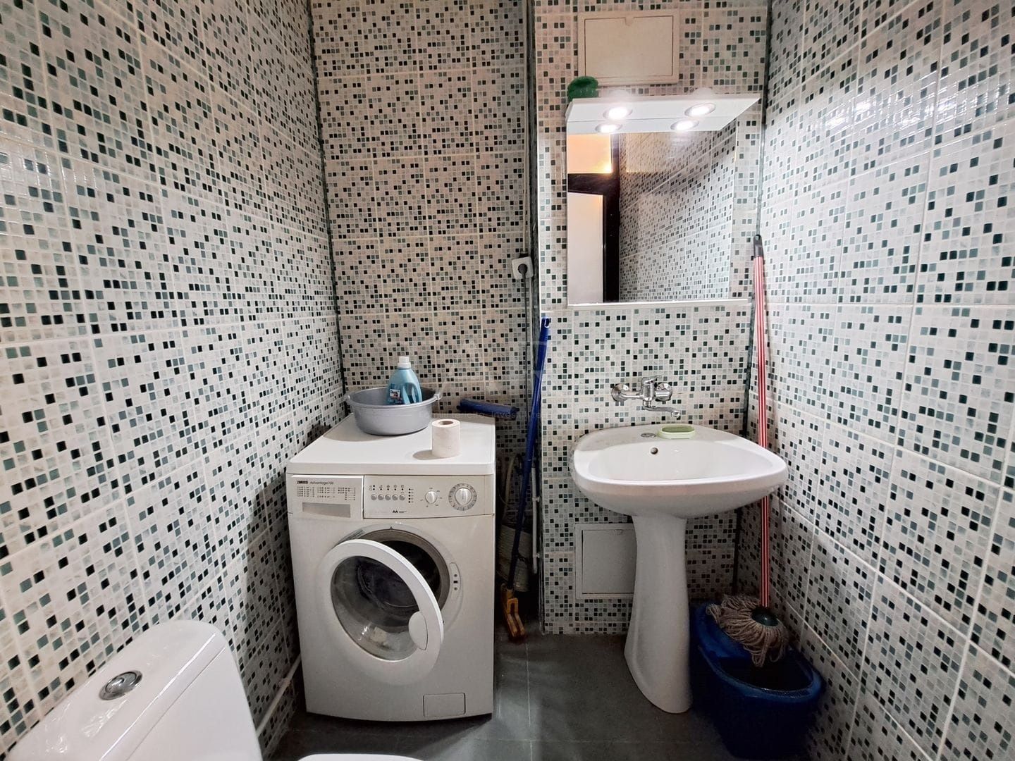 Apartament cu 4 camere decomandat în cartierul Zorilor, Cluj-Napoca - Poză 7