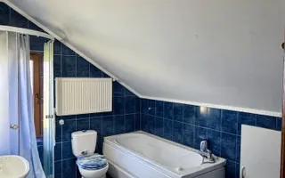 Casa spatioasa cu teren de 800 mp, Muntenii de Jos - 5 camere - Poză 26