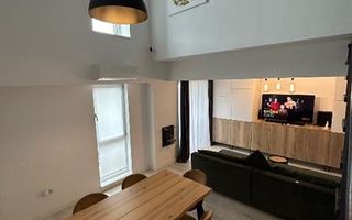 Penthouse cu Loft, Design Contemporan & Priveliste superba - Poză 12