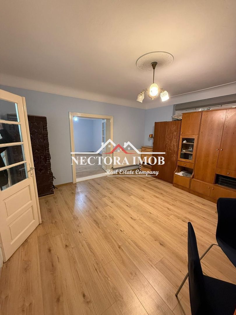NECTORA IMOB-Apartament la casa, curte proprie, 86 mp, Parcare, 3 cam. - Poză 1