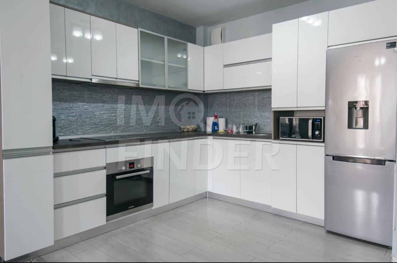 Vanzare apartament 3 camere, predare la cheie, Riviera Residence - Poză 3