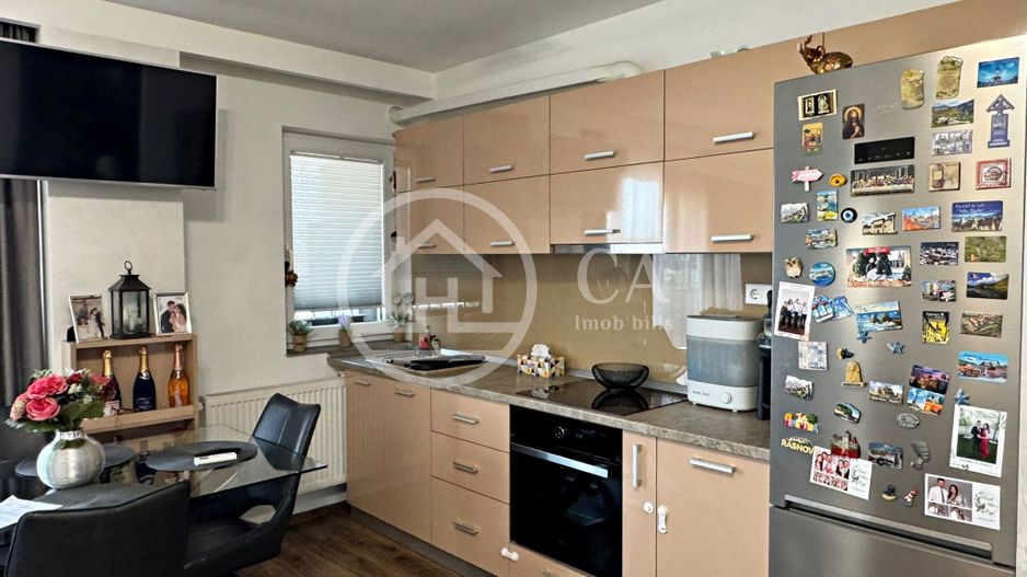 Apartament cu 2 camere de vânzare in zona Nufarul, Oradea - Poză 2